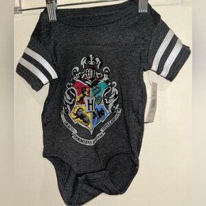 NWT Universal Studios Kids Wizarding World Of Harry Potter Onesie Size 12 months